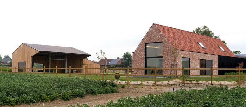 Gastenverblijf 'T Baertshof Zonnebeke Esterno foto